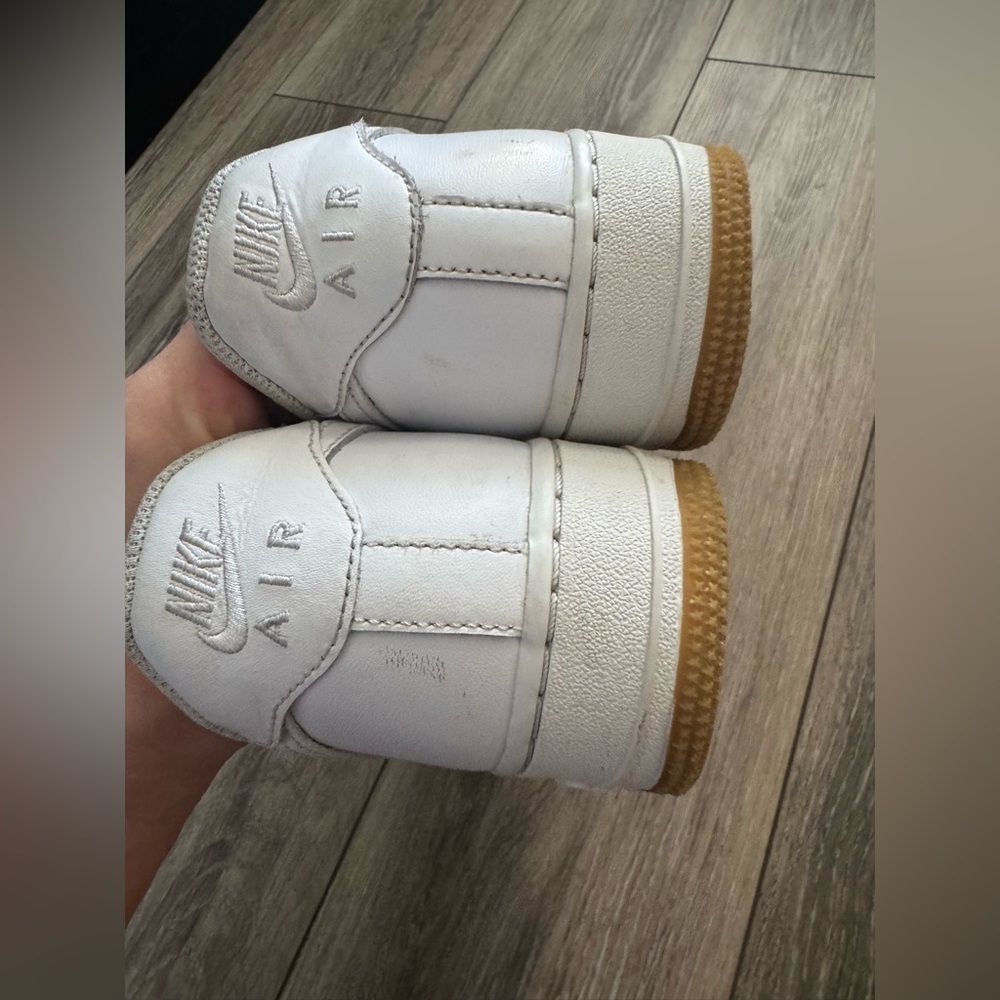 Nike Air Force 1 Low '07 White Brown Gum youth size 7 - women’s size 8.5 - Picture 9 of 11